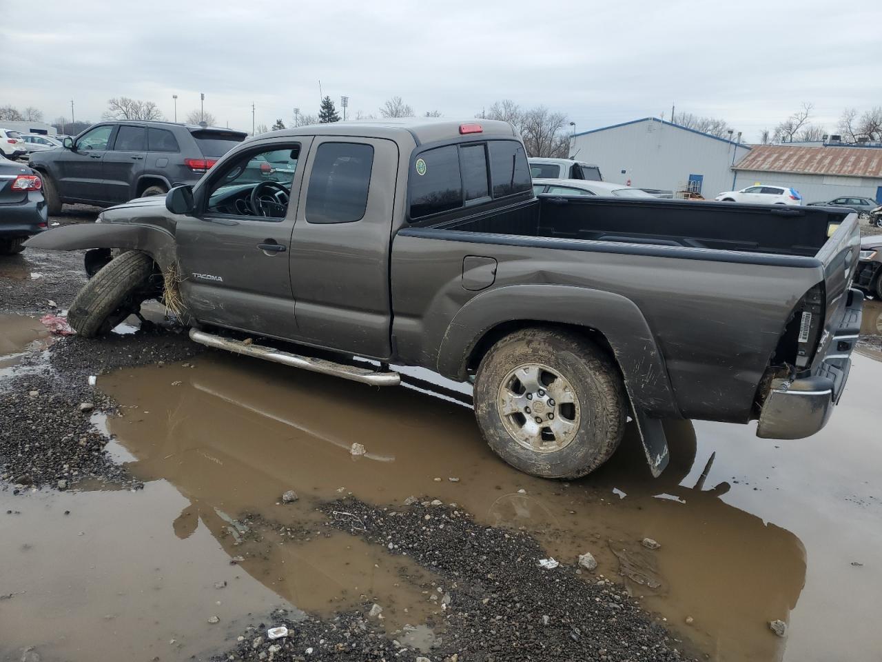 Изображение 2 2013 TOYOTA TACOMA  2013 с VIN 5TFUU4EN0DX082827