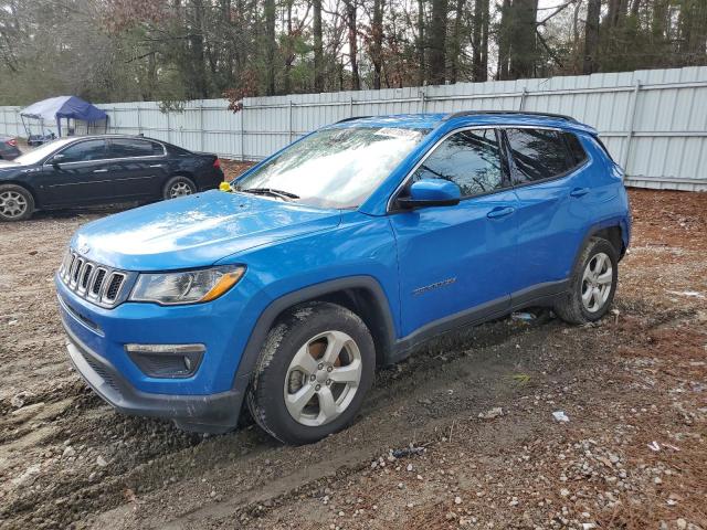 Obraz 1 z 2019 JEEP COMPASS LATITUDE 2019 z VIN 3C4NJCBB4KT614431