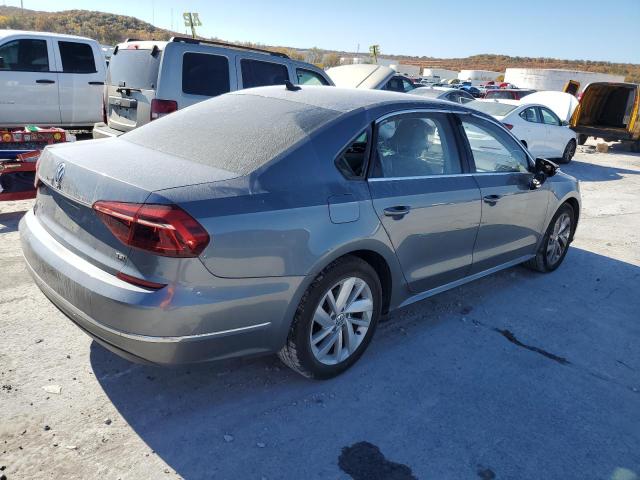 Image 3 of 2018 VOLKSWAGEN PASSAT SE 2018 with VIN 1VWBA7A30JC032936