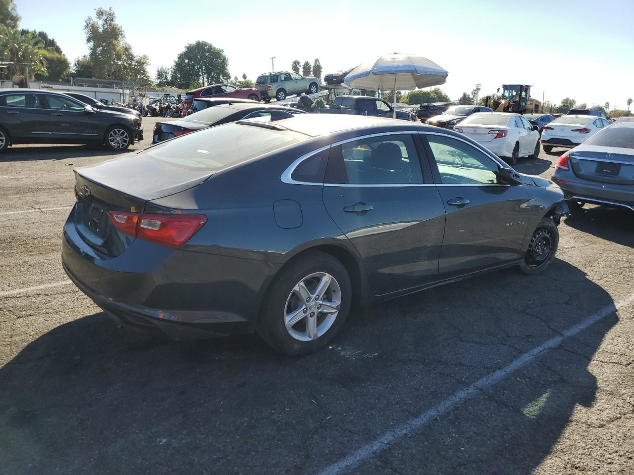 Image 3 of 2020 CHEVROLET MALIBU LS 2020 with VIN 1G1ZB5ST1LF035923