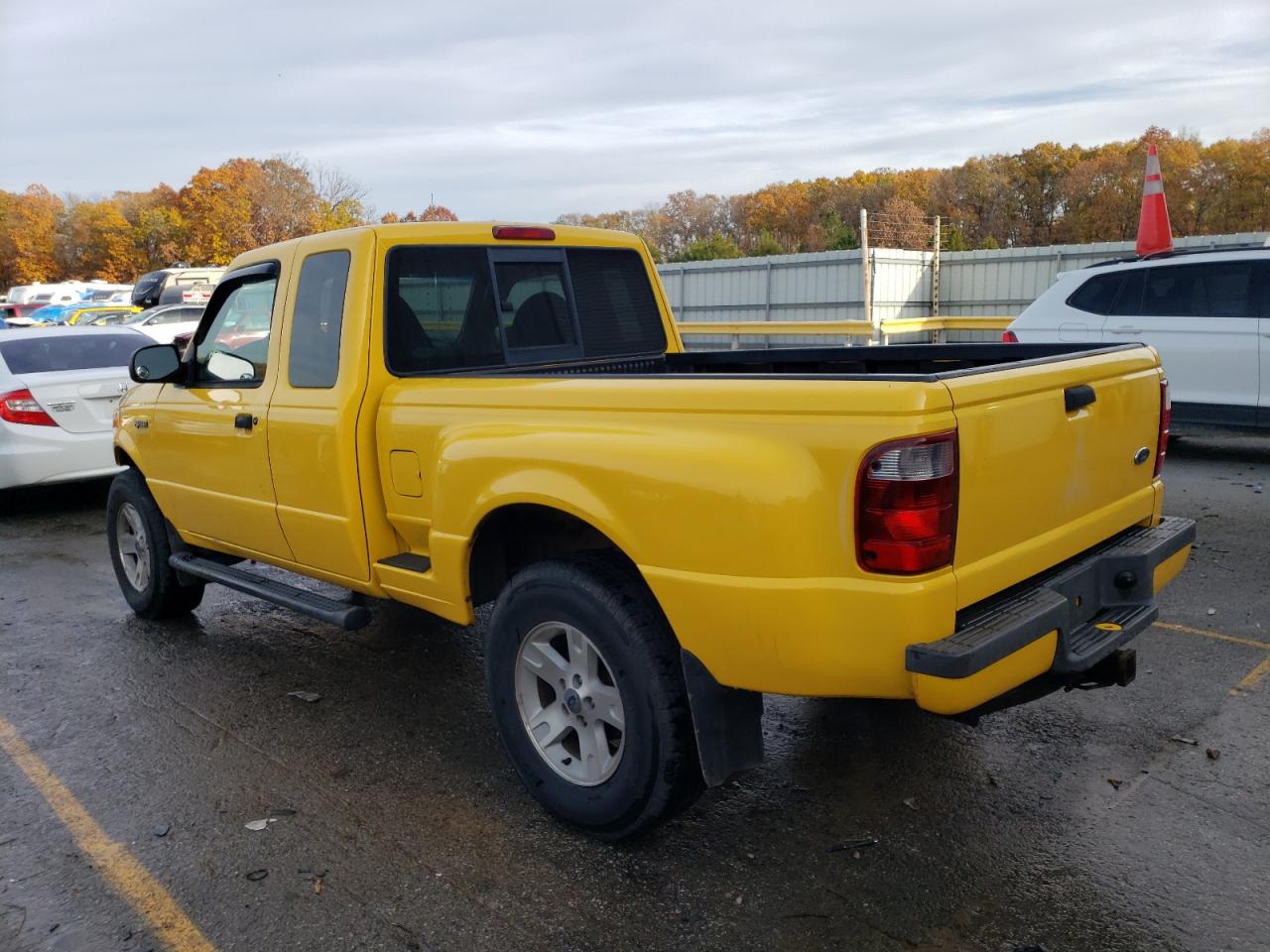 Image 2 of 2002 FORD RANGER SUPER CAB 2002 with VIN 1FTZR45E62PA87907