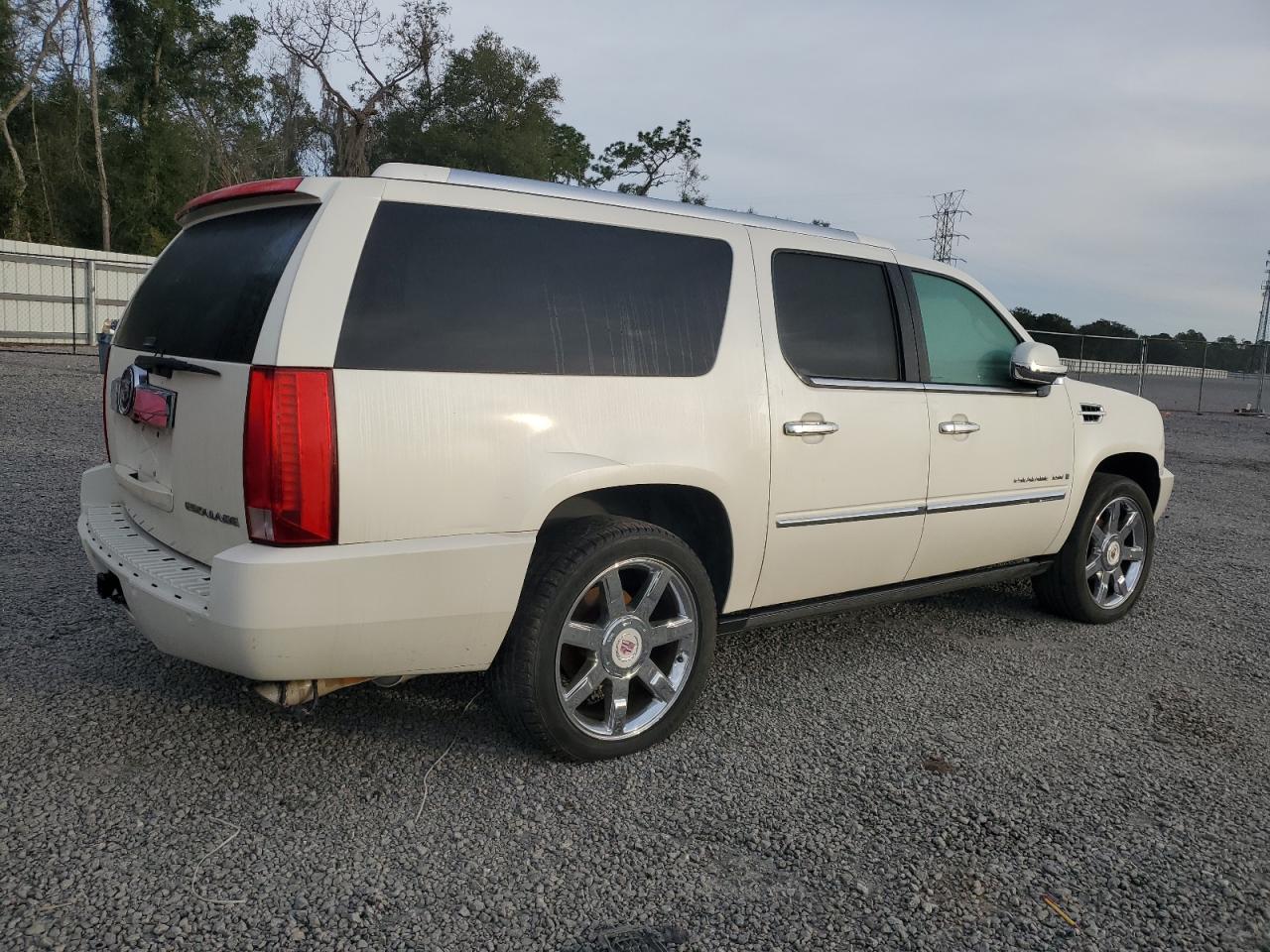 Obraz 3 z 2009 CADILLAC ESCALADE ESV LUXURY 2009 z VIN 1GYFK262X9R263849