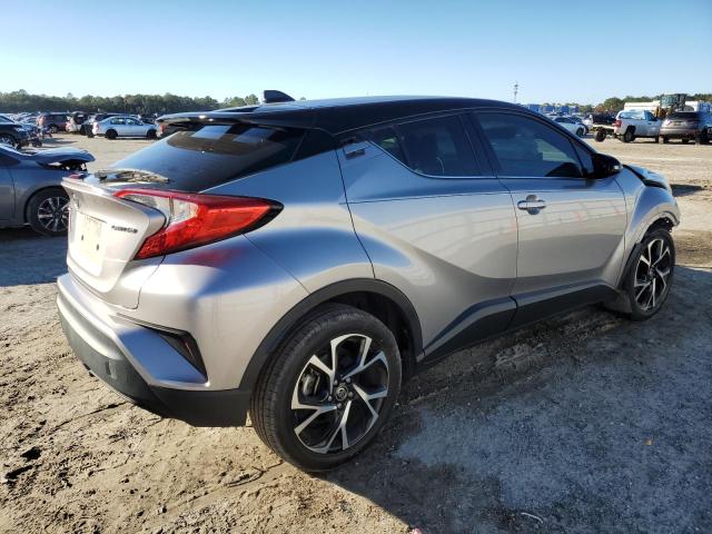 Image 3 of 2019 TOYOTA C-HR XLE 2019 with VIN NMTKHMBX3KR100580