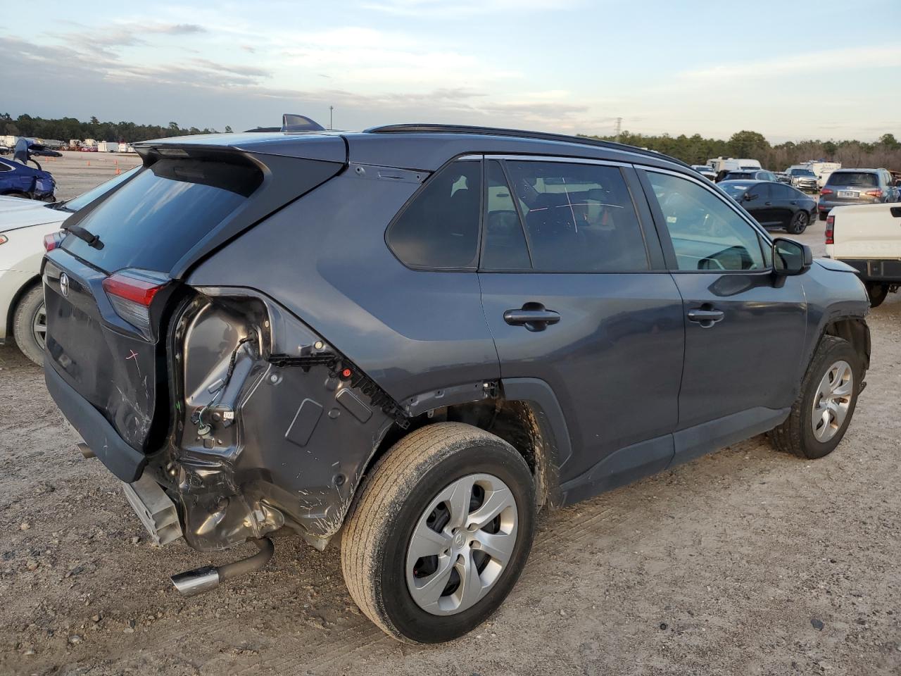 Image 3 of 2021 TOYOTA RAV4 LE 2021 with VIN 2T3H1RFV5MW155166