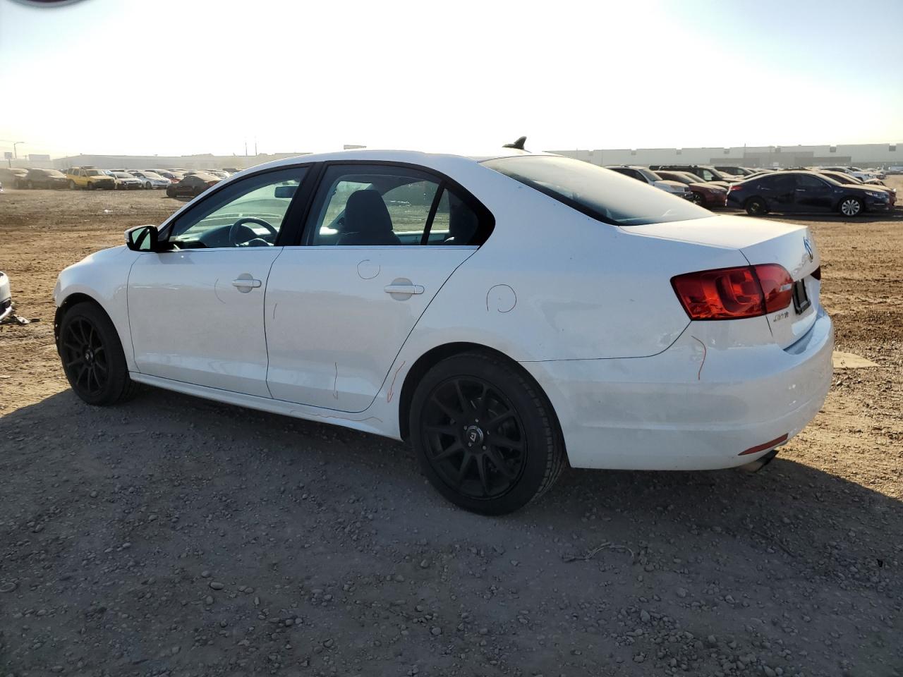 Image 2 of 2012 VOLKSWAGEN JETTA SEL 2012 with VIN 3VWLP7AJXCM395859