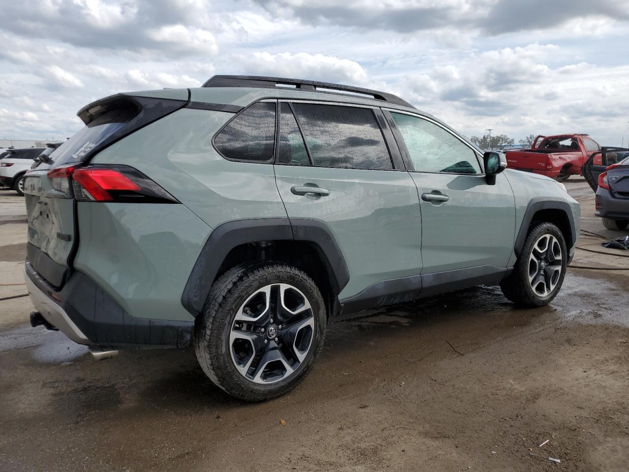 Изображение 3 2019 TOYOTA RAV4 ADVENTURE 2019 с VIN 2T3J1RFV1KW031250
