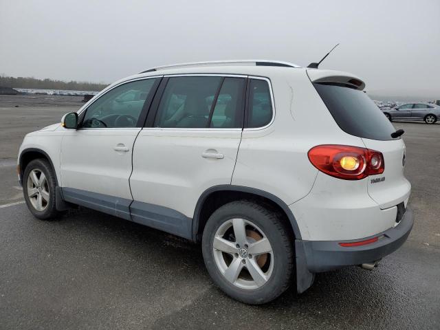 Obraz 2 z 2010 VOLKSWAGEN TIGUAN SE 2010 z VIN WVGBV7AX1AW533659