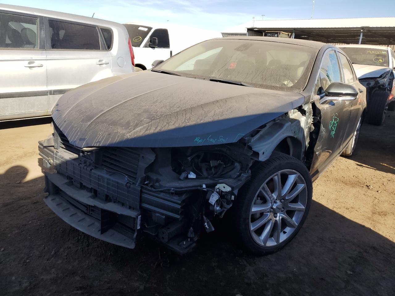 Image 1 of 2015 LINCOLN MKZ HYBRID 2015 with VIN 3LN6L2LU2FR623376