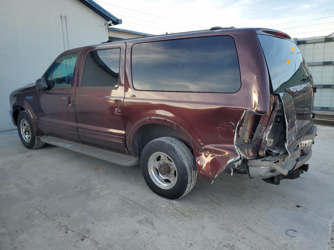 Image 2 of 2001 FORD EXCURSION LIMITED 2001 with VIN 1FMNU42S61EA09186