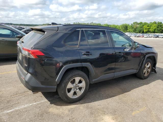 Image 3 of 2019 TOYOTA RAV4 XLE 2019 with VIN 2T3W1RFV0KW020794