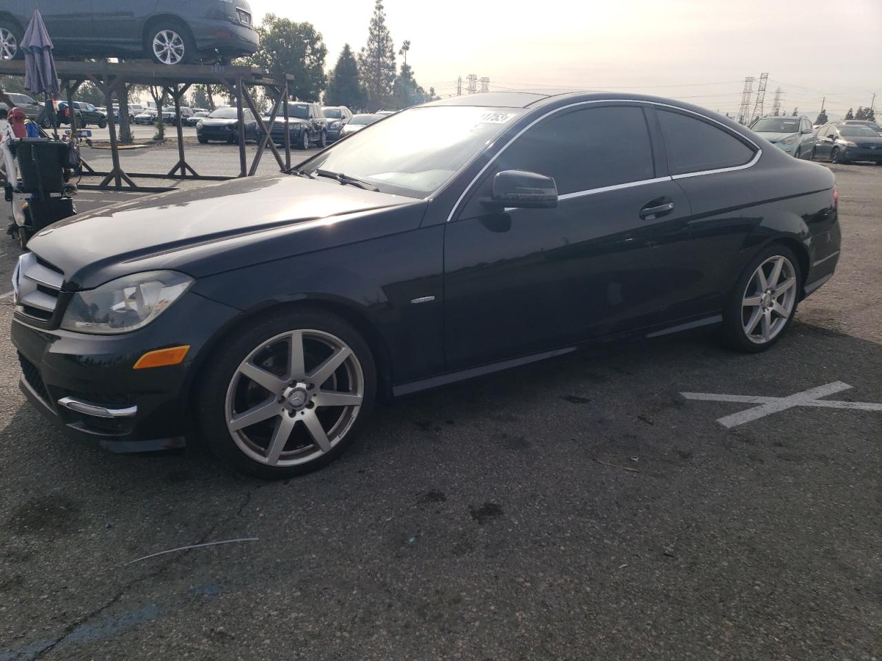 Obraz 1 z 2012 MERCEDES-BENZ C 250 2012 z VIN WDDGJ4HB9CF821243