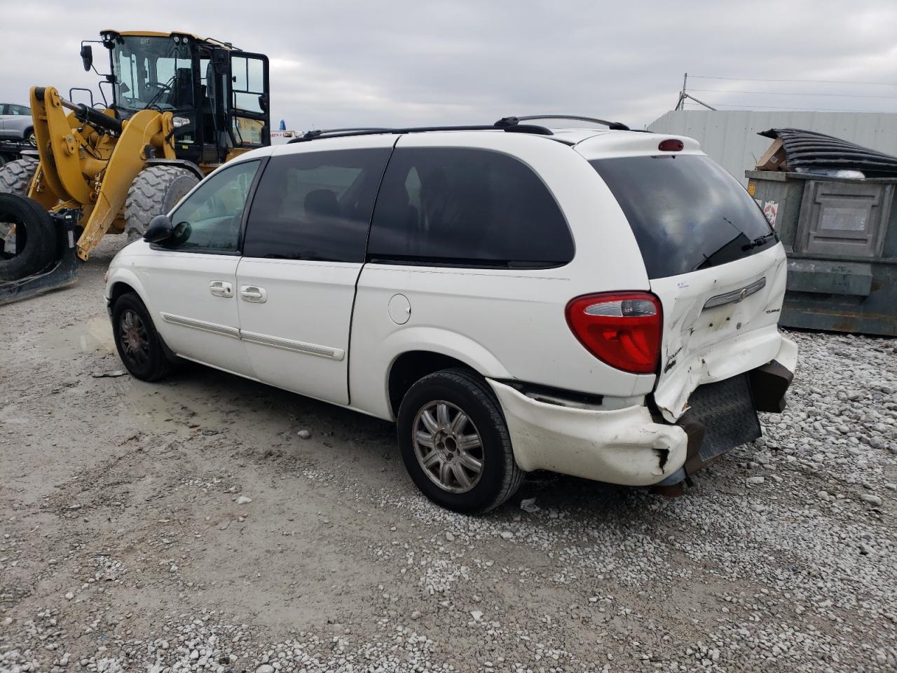 Image 2 of 2006 CHRYSLER TOWN & COUNTRY TOURING 2006 with VIN 2A8GP54L96R779854