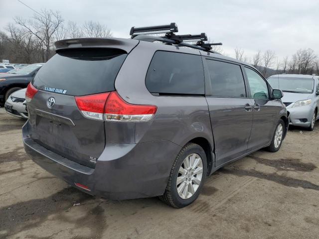Image 3 of 2012 TOYOTA SIENNA XLE 2012 with VIN 5TDDK3DC7CS047450