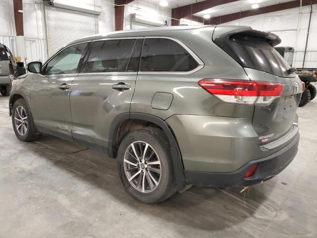 Obraz 2 z 2019 TOYOTA HIGHLANDER SE 2019 z VIN 5TDJZRFH6KS703159
