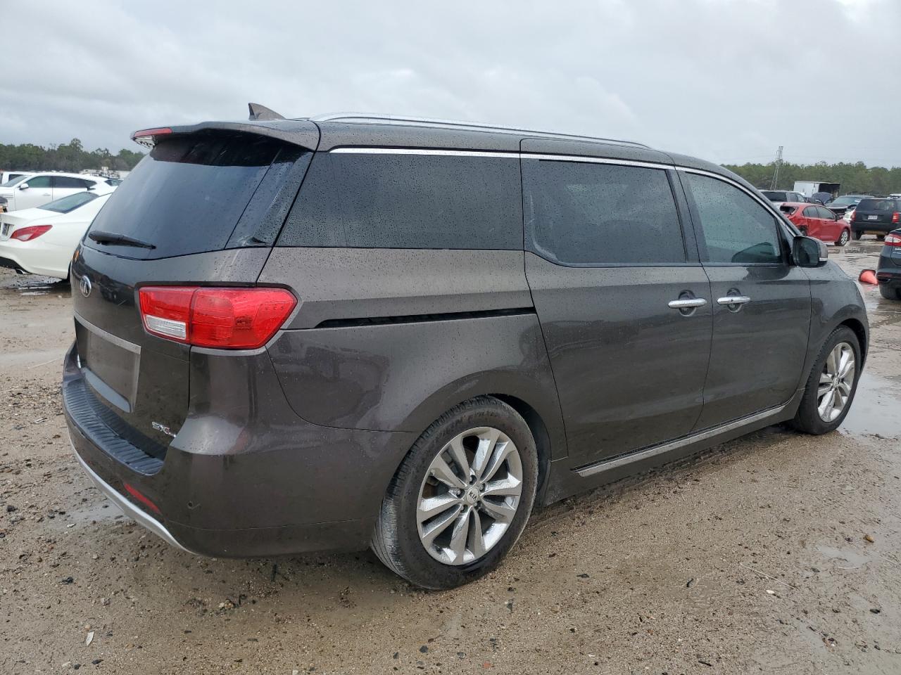 Изображение 3 2018 KIA SEDONA SXL 2018 с VIN KNDME5C16J6381727