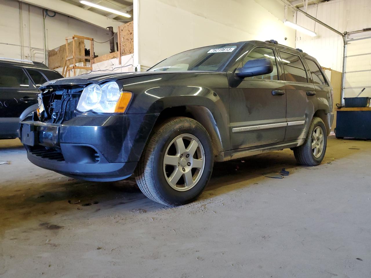 Obraz 1 z 2010 JEEP GRAND CHEROKEE LAREDO 2010 z VIN 1J4PR4GK0AC163079