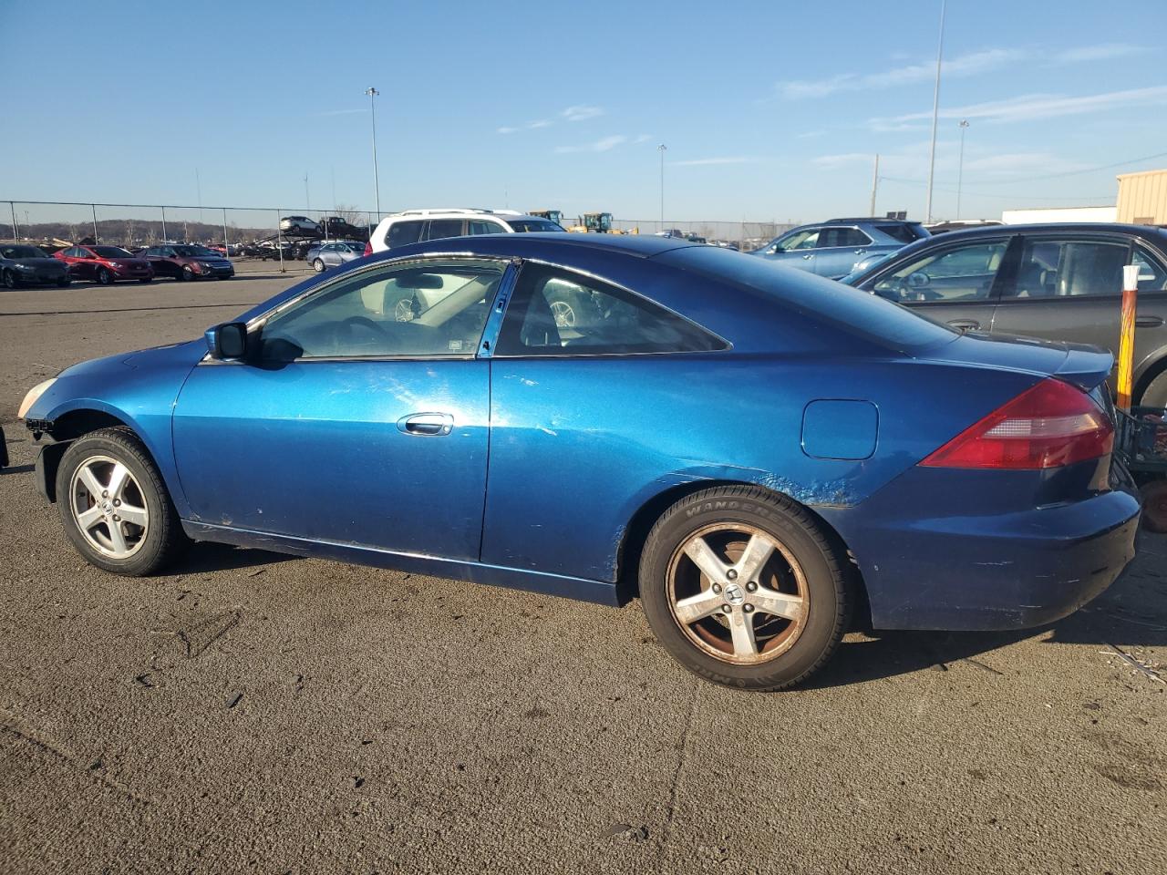 Изображение 2 2005 HONDA ACCORD LX 2005 с VIN 1HGCM725X5A026692