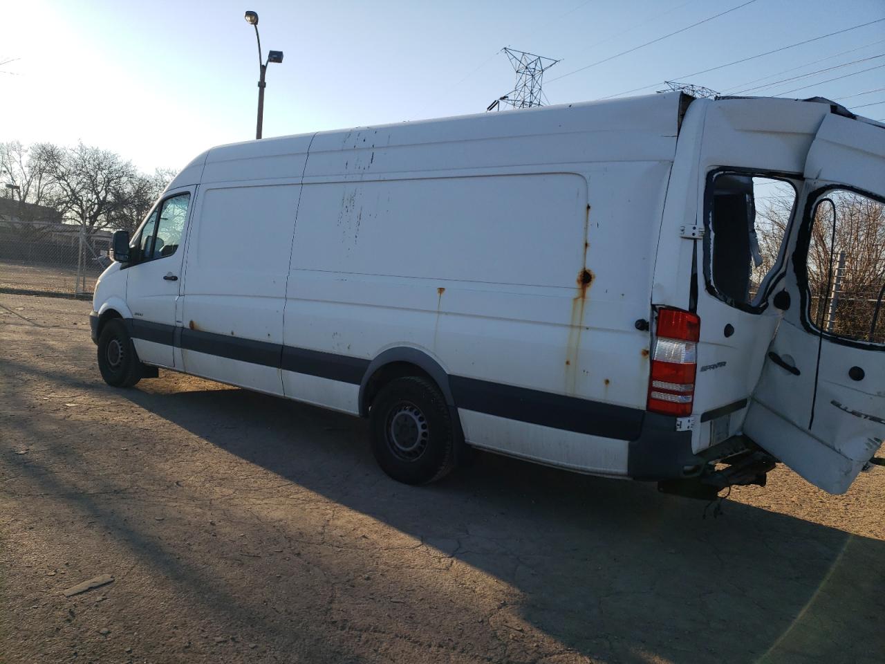 Image 2 of 2015 MERCEDES-BENZ SPRINTER 2500 2015 with VIN WD3PE8DC1FP142239