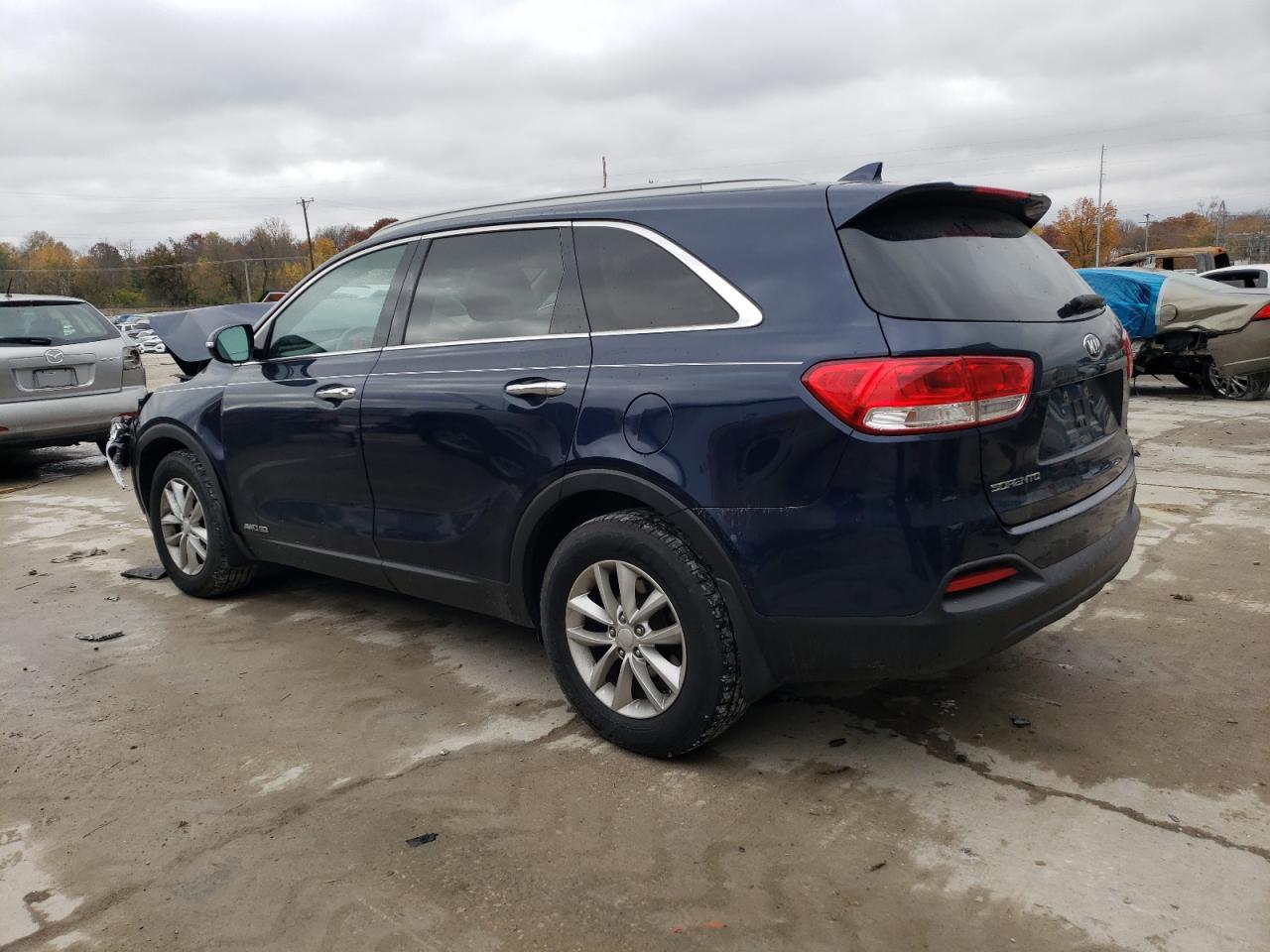 Изображение 2 2016 KIA SORENTO LX 2016 с VIN 5XYPGDA56GG072868