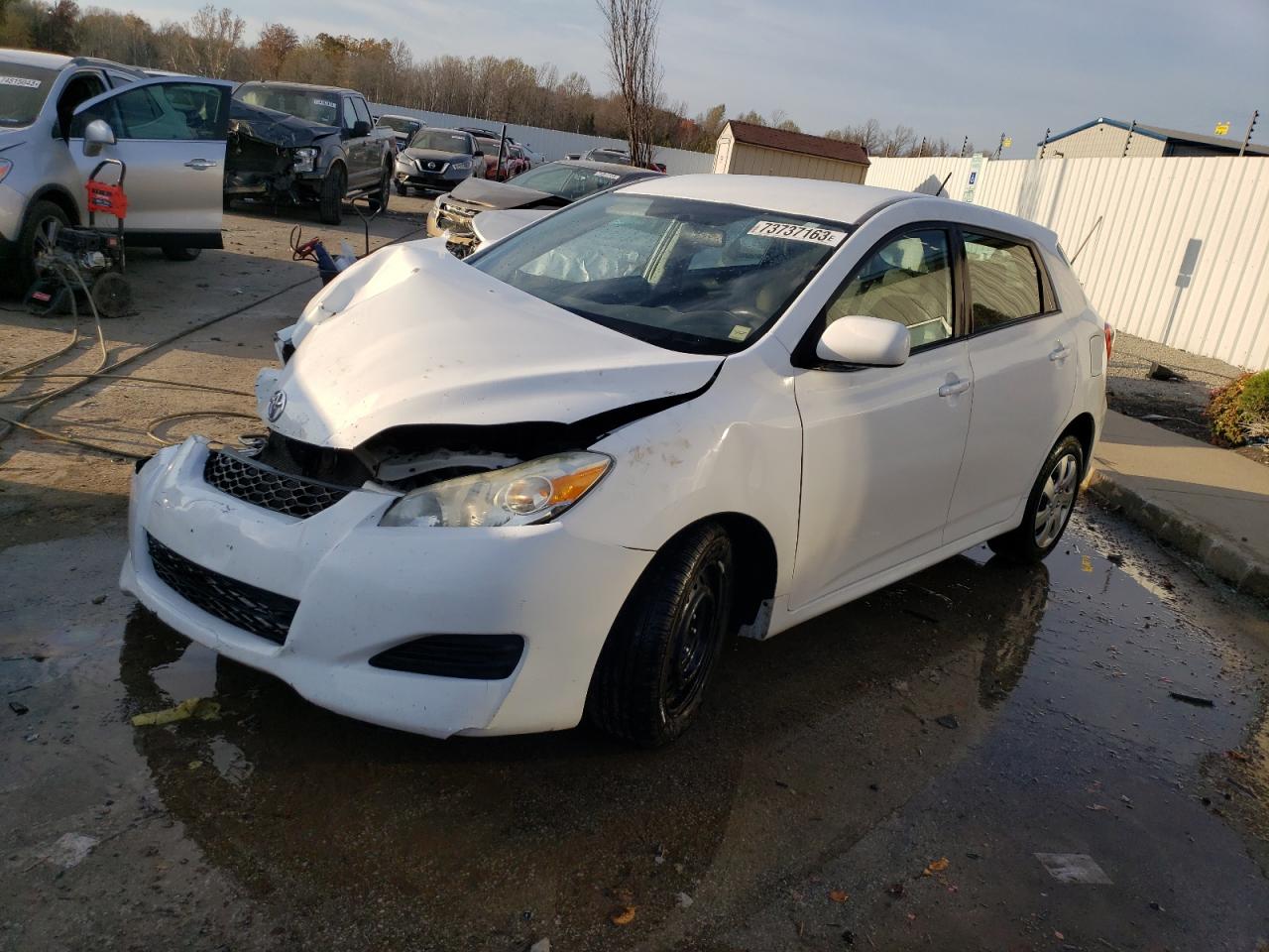 Obraz 1 z 2011 TOYOTA COROLLA MATRIX  2011 z VIN 2T1KU4EE3BC615062