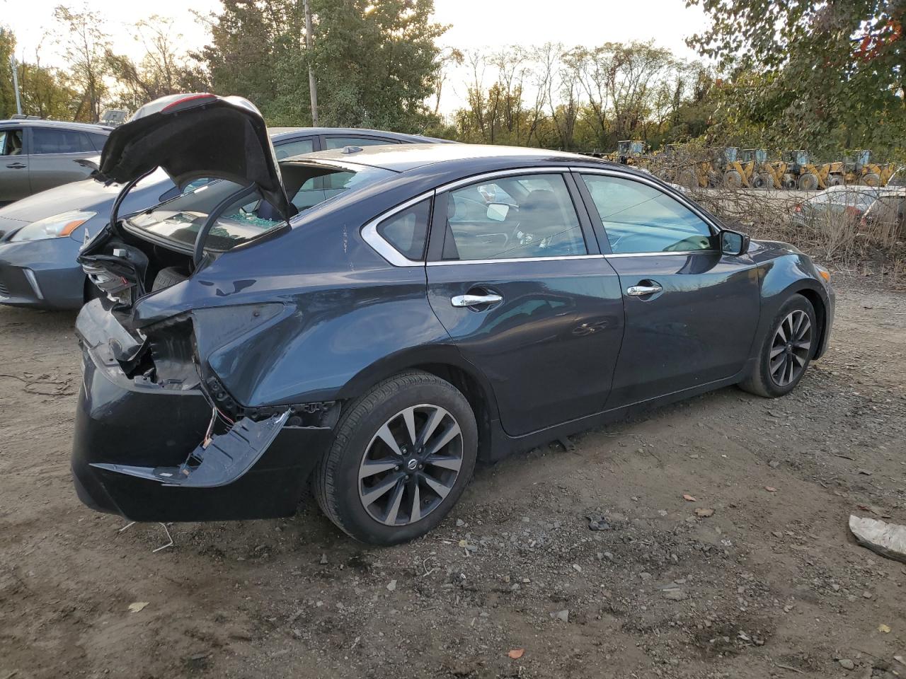 Image 3 of 2018 NISSAN ALTIMA 2.5 2018 with VIN 1N4AL3AP2JC125404