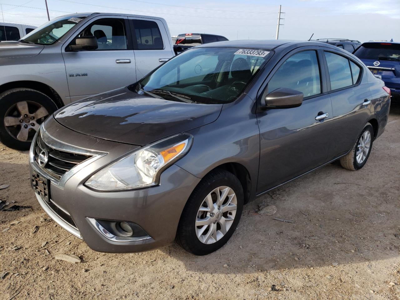 Изображение 1 2018 NISSAN VERSA S 2018 с VIN 3N1CN7AP8JL854647
