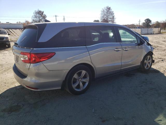 Image 3 of 2018 HONDA ODYSSEY EXL 2018 with VIN 5FNRL6H78JB022835
