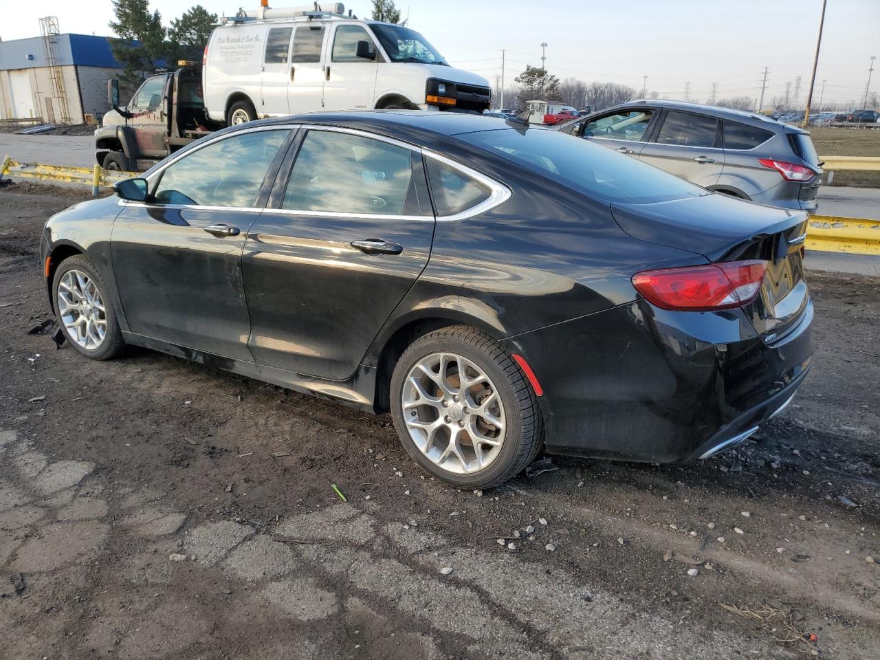Изображение 2 2015 CHRYSLER 200 C 2015 с VIN 1C3CCCEG8FN556942
