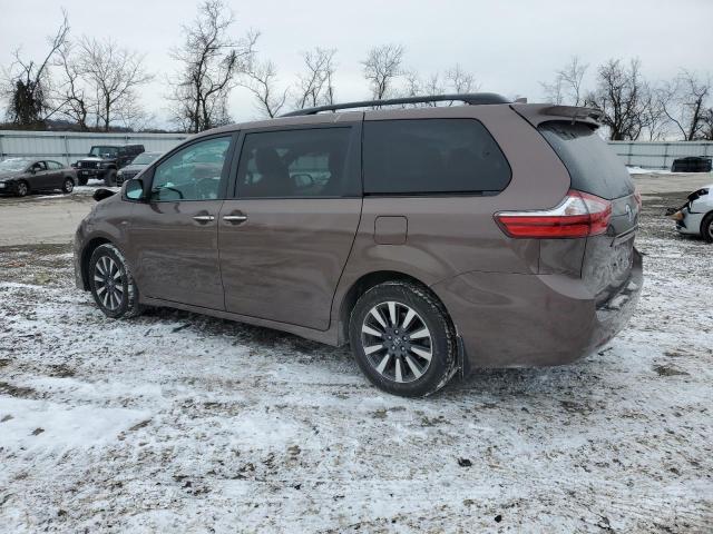 Image 2 of 2019 TOYOTA SIENNA XLE 2019 with VIN 5TDDZ3DC2KS215201