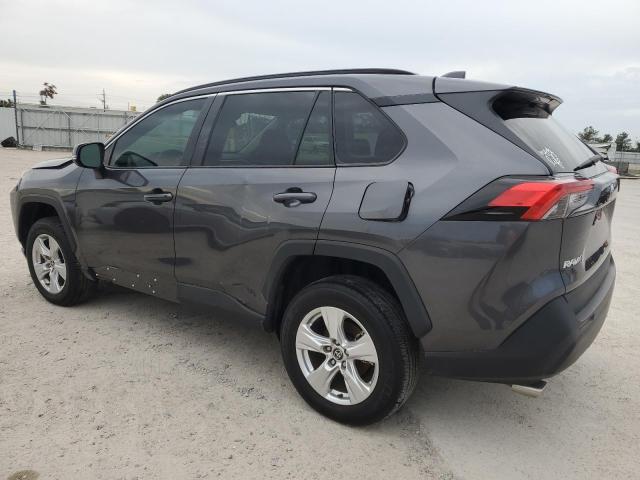 Obraz 2 z 2021 TOYOTA RAV4 XLE 2021 z VIN 2T3W1RFVXMC166429