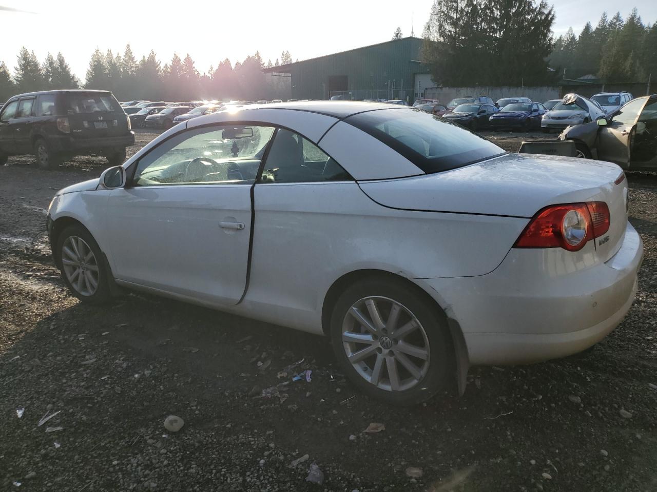 Изображение 2 2007 VOLKSWAGEN EOS 2.0T LUXURY 2007 с VIN WVWFA71F67V032547