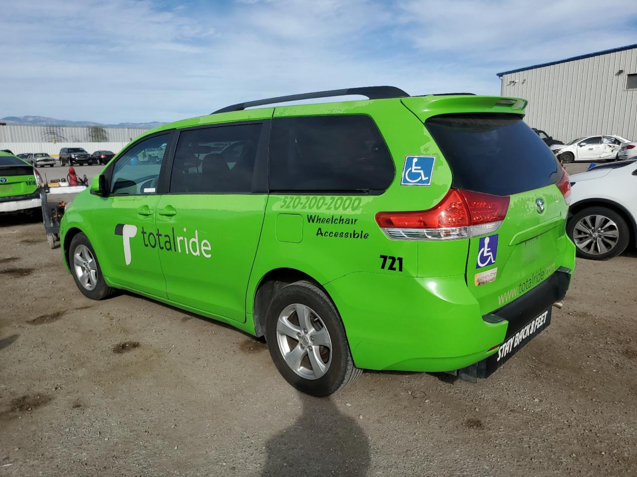 Изображение 2 2014 TOYOTA SIENNA LE 2014 с VIN 5TDKK3DC0ES454455