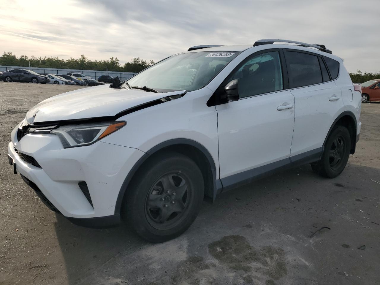 Изображение 1 2016 TOYOTA RAV4 LE 2016 с VIN 2T3BFREV8GW457113