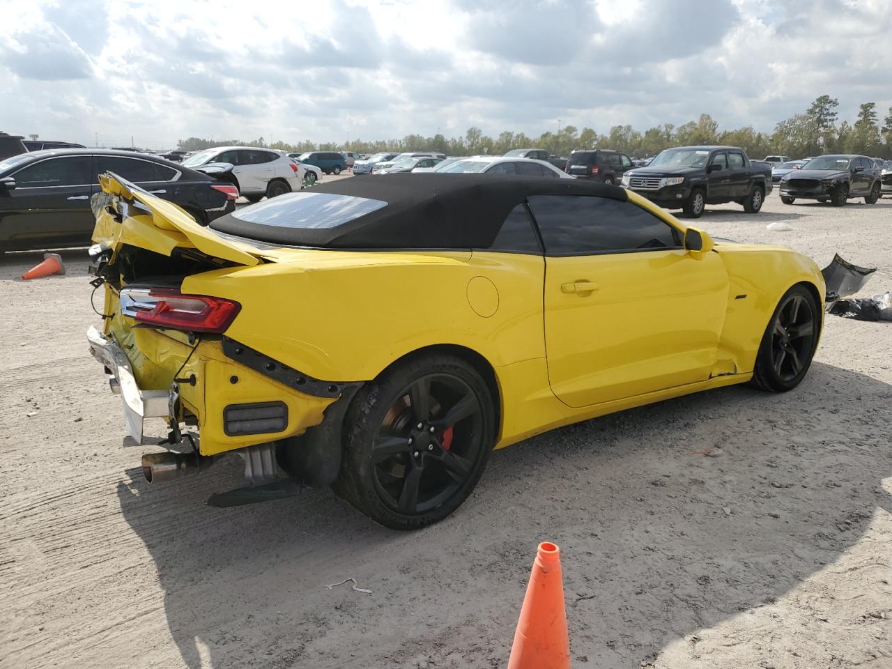 Изображение 3 2017 CHEVROLET CAMARO SS 2017 с VIN 1G1FF3D79H0177023