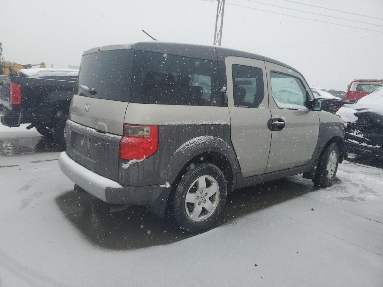 Obraz 3 z 2003 HONDA ELEMENT EX 2003 z VIN 5J6YH28543L025181