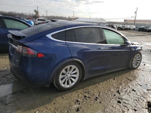 Obraz 3 z 2018 TESLA MODEL X  2018 z VIN 5YJXCAE25JF091369