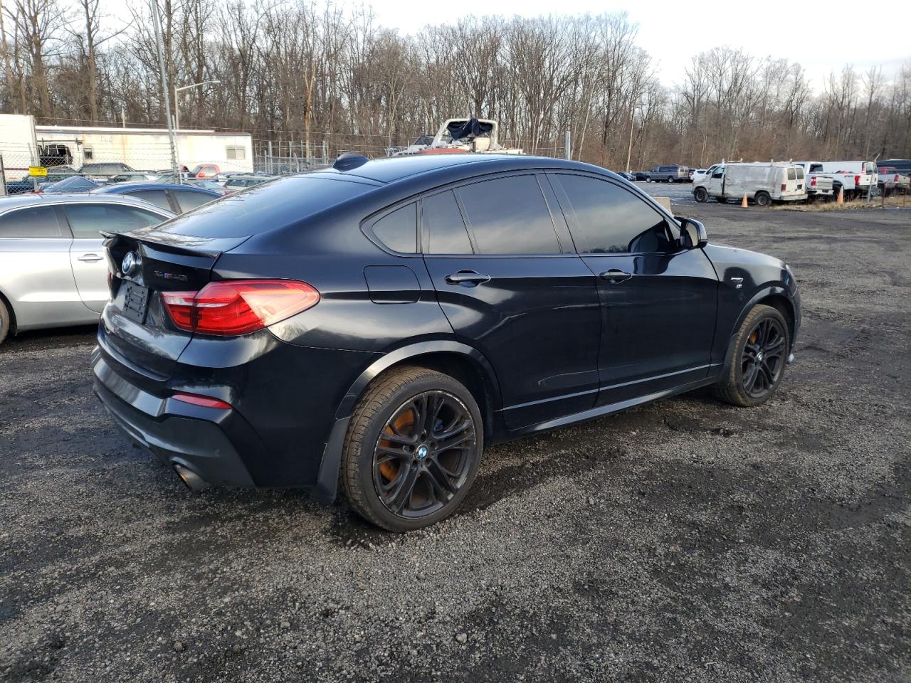 Obraz 3 z 2017 BMW X4 XDRIVEM40I 2017 z VIN 5UXXW7C5XH0M91474