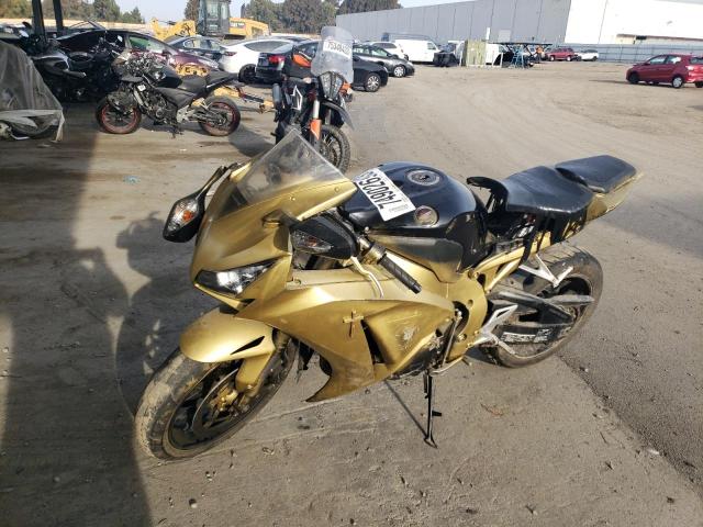 Obraz 2 z 2014 HONDA CBR1000 RR 2014 z VIN JH2SC5913EK600023