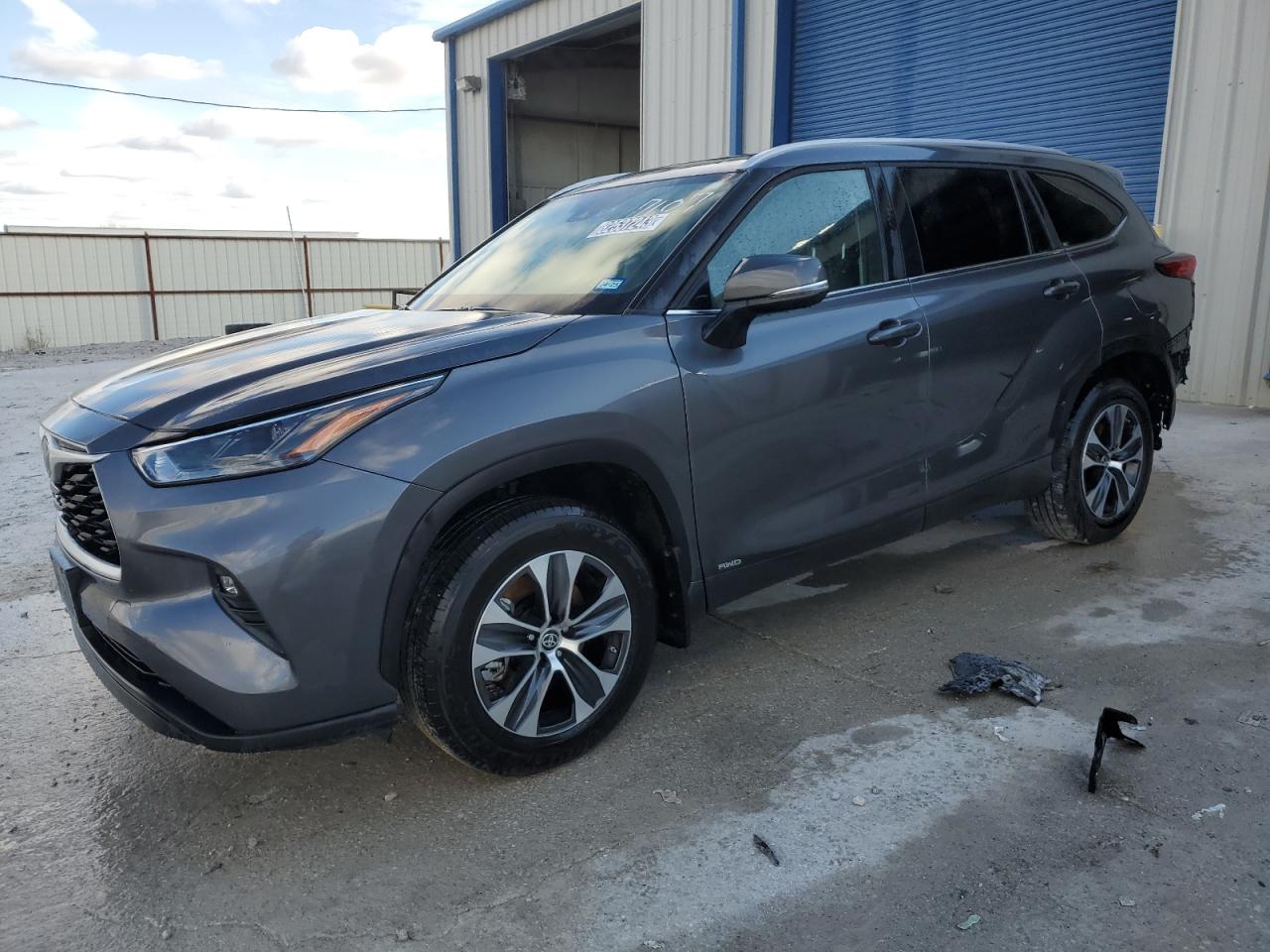 Obraz 2023 TOYOTA HIGHLANDER HYBRID XLE 2023