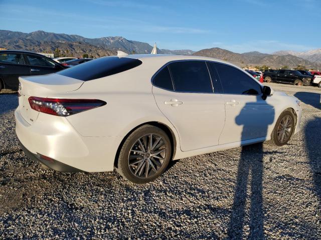 Изображение 3 2021 TOYOTA CAMRY XLE 2021 с VIN 4T1F11AK2MU551974