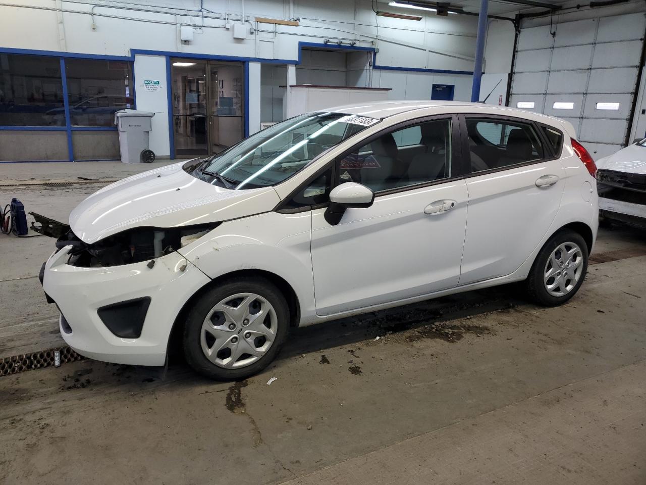 2013 FORD FIESTA S 2013 image