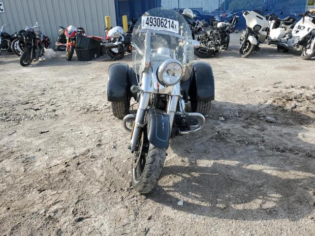 Изображение 2 2016 HARLEY-DAVIDSON FLRT FREE WHEELER 2016 с VIN 1HD1MCM19GB861686
