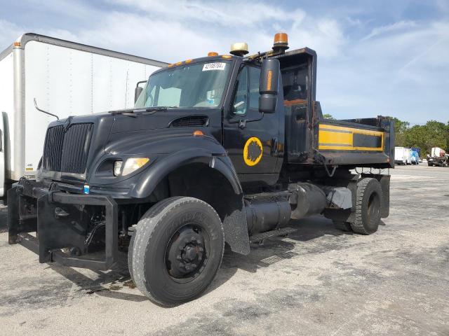 Image 2 of 2005 INTERNATIONAL 7000 7600 2005 with VIN 1HTWZAHR65J034019