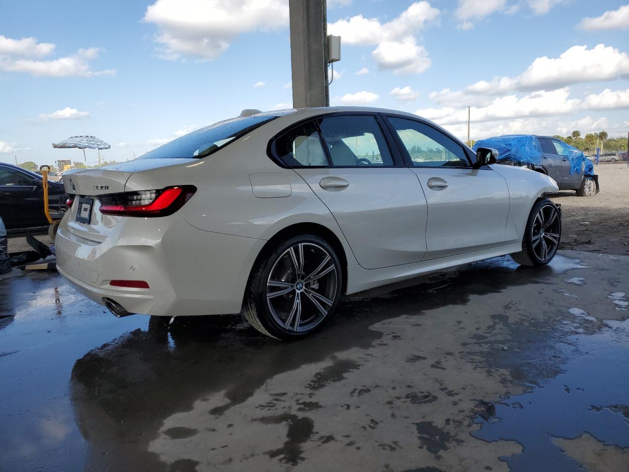 Image 3 of 2023 BMW 330I  2023 with VIN 3MW69FF03P8D74657