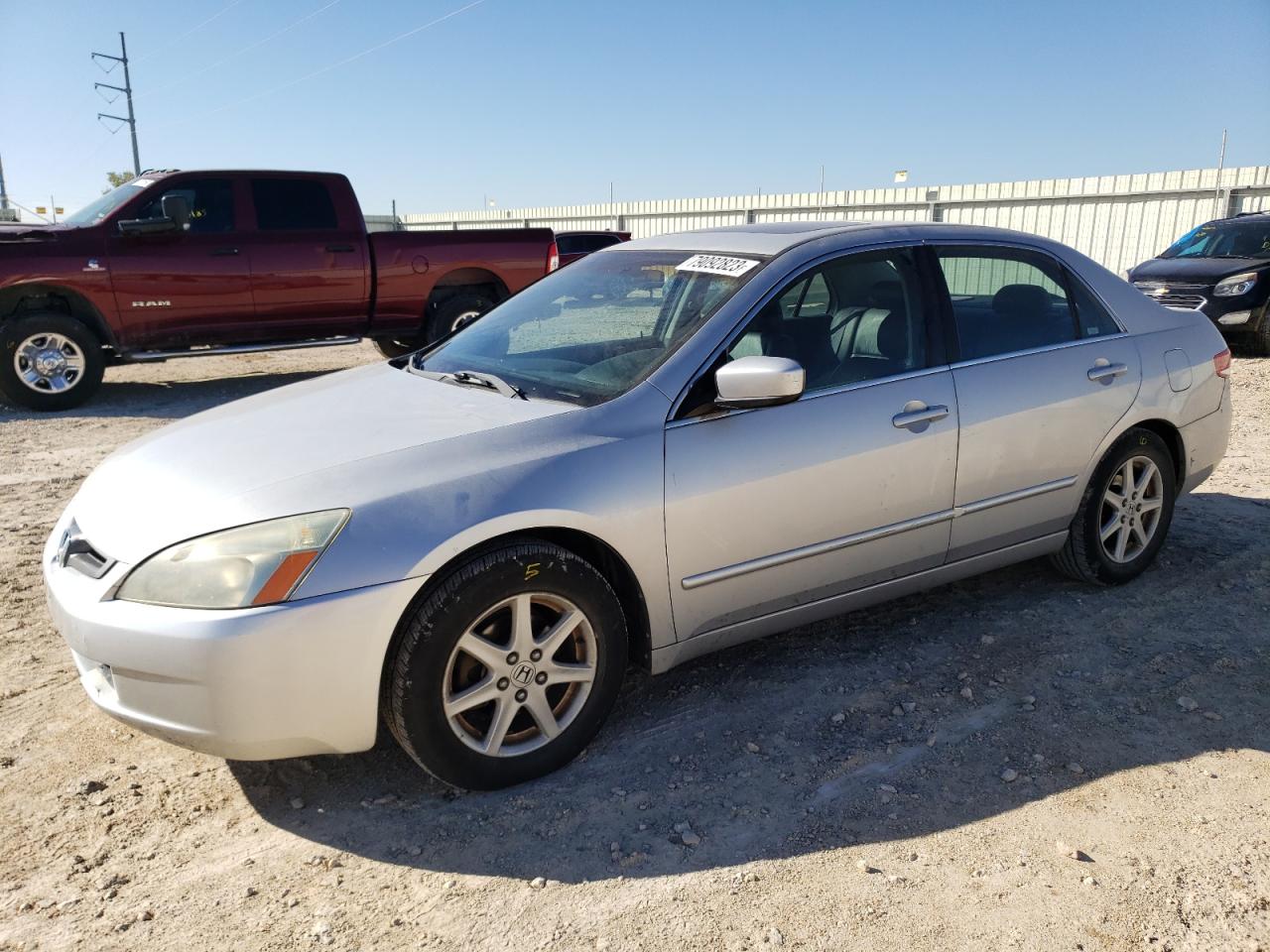 Image 1 of 2003 HONDA ACCORD EX 2003 with VIN 1HGCM665X3A027875