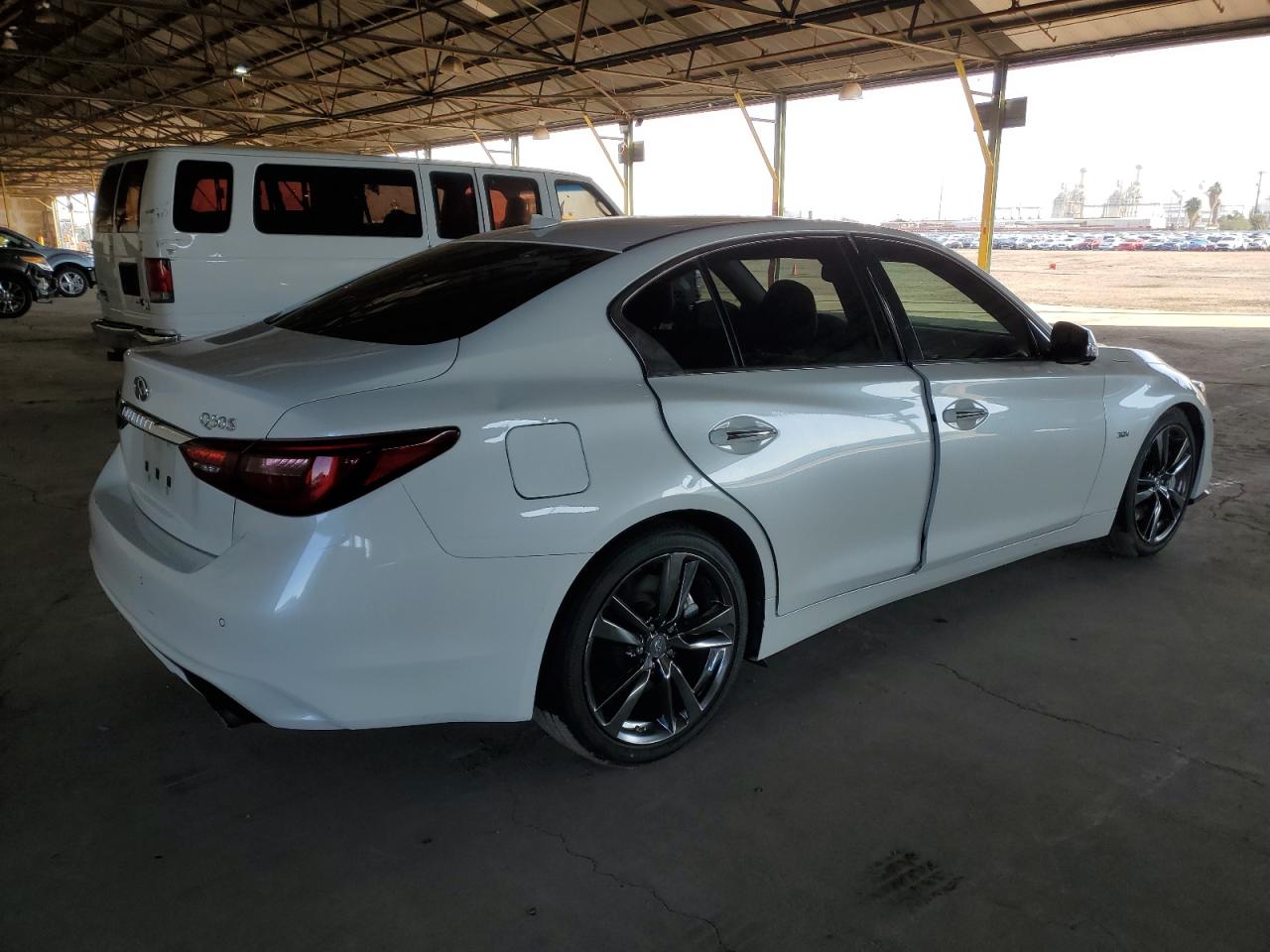 Image 3 of 2018 INFINITI Q50 LUXE 2018 with VIN JN1EV7AP7JM350007