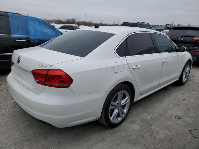 Изображение 3 2015 VOLKSWAGEN PASSAT SE 2015 с VIN 1VWBV7A32FC012263