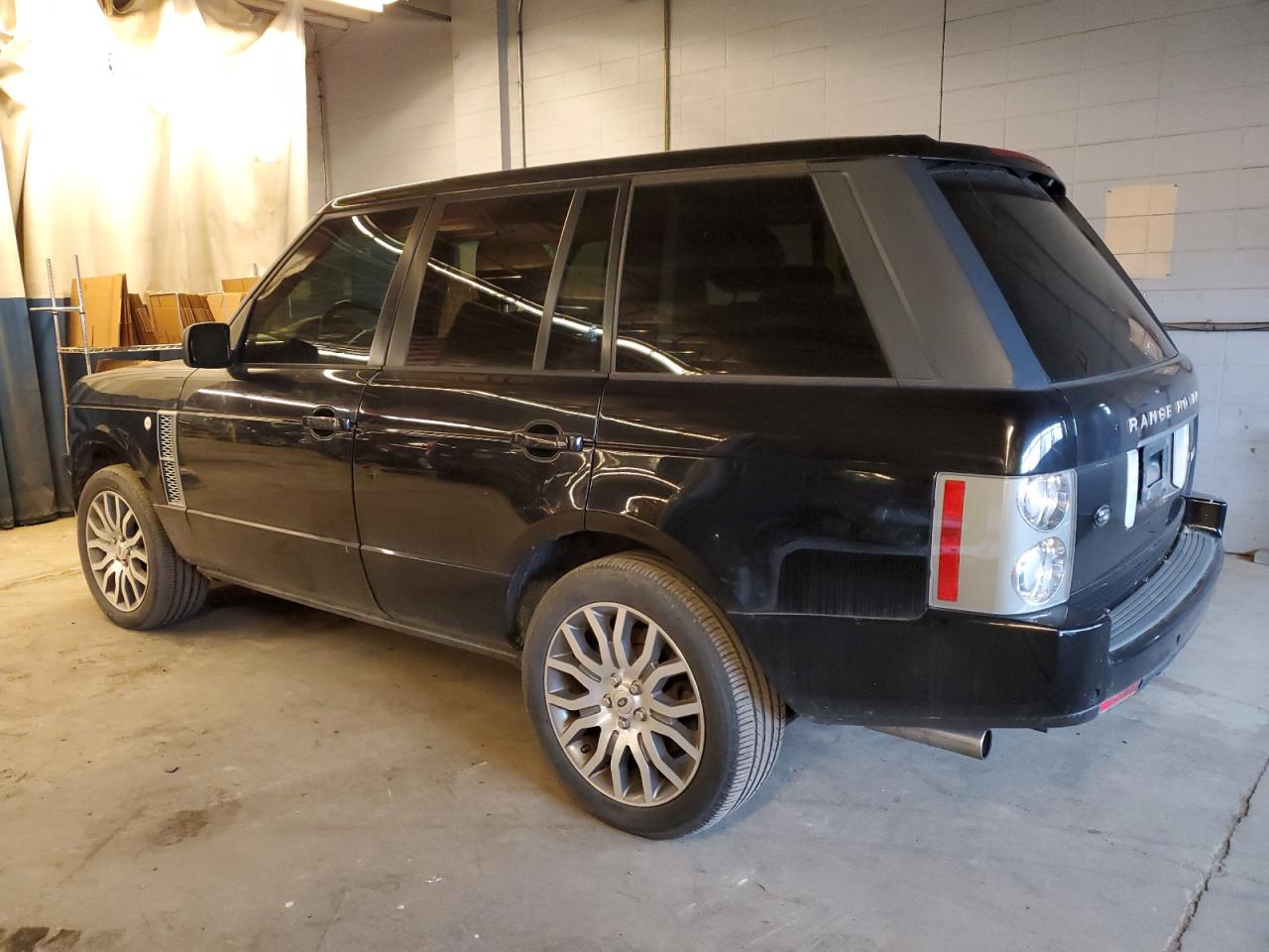 Obraz 2 z 2009 LAND ROVER RANGE ROVER AUTOBIOGRAPHY 2009 z VIN SALMP13459A301381