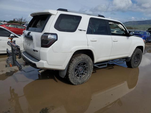 Image 3 of 2015 TOYOTA 4RUNNER SR5 2015 with VIN JTEBU5JR7F5206883