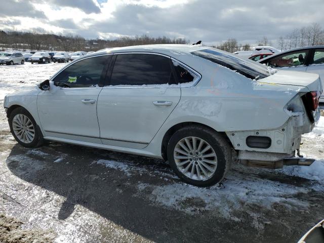 Obraz 2 z 2017 VOLKSWAGEN PASSAT SE 2017 z VIN 1VWBT7A30HC010021